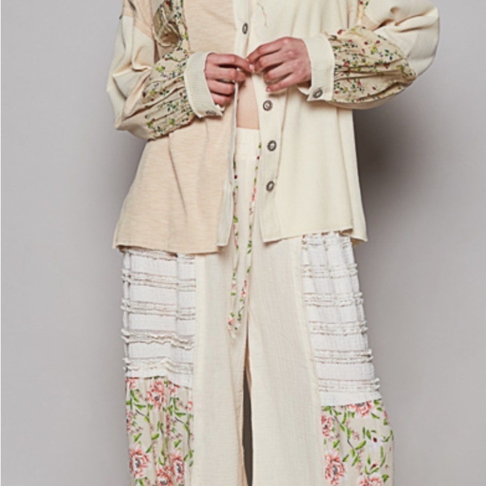 POL Floral & Waffle Knit Mixed Media Shacket ~ Perfect for Layering Year Round - Picture 12 of 16